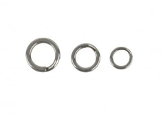 Savage Gear Split ring SS+BLN 10+10